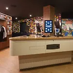 מלון דירות Rockypop 4*
