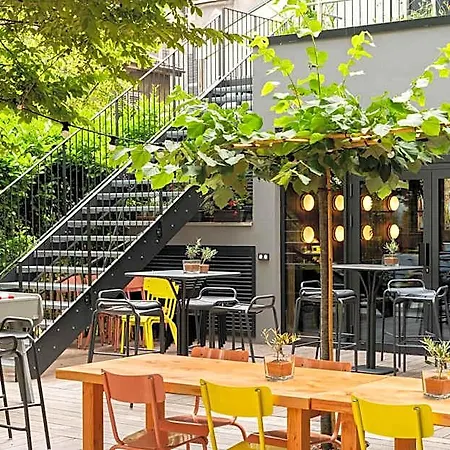 Aparthotel Rockypop