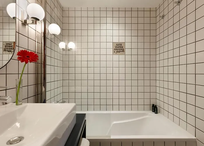 Rockypop 4* גרנובל