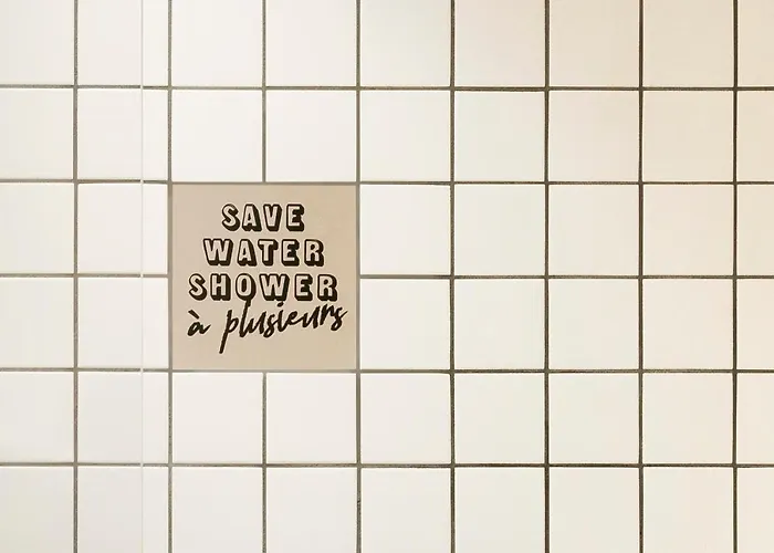 Rockypop מלון דירות 4*